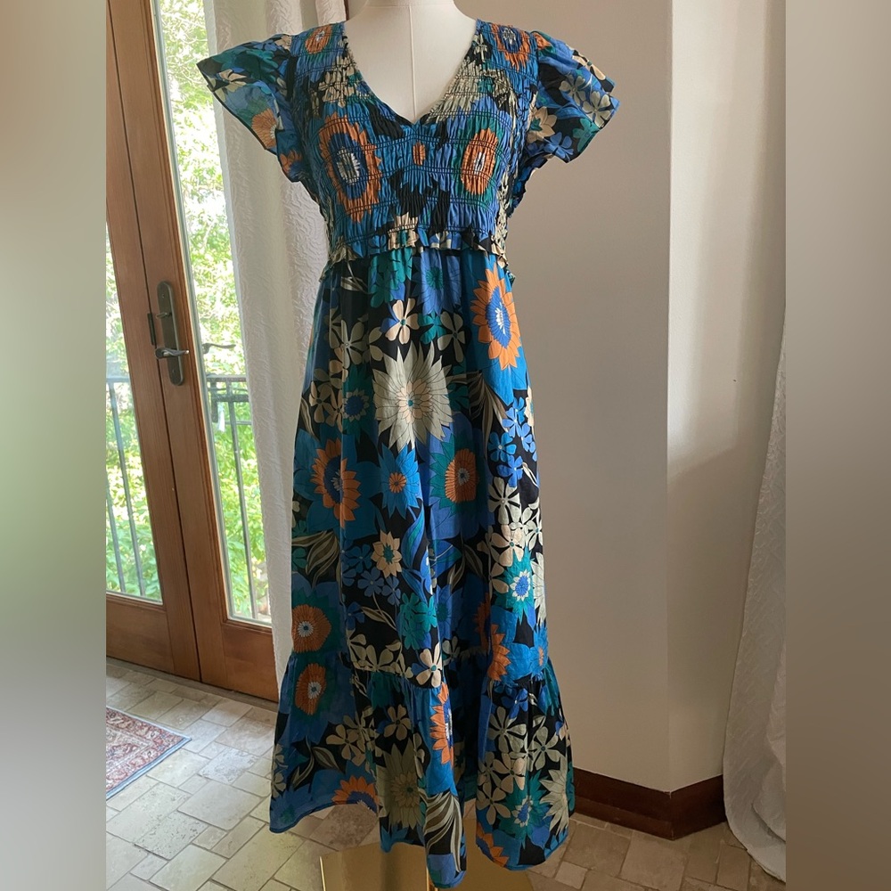 Rails Clementine Smocked NWOT Cotton Floral Dress Pockets Small fits Medium Midi - Picture 3 of 10